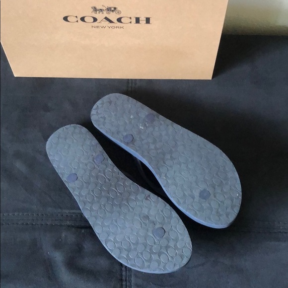 Coach flip flops - Picture 2 of 4